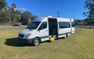 White 2009 Mercedes Benz Sprinter 315cdi Van Bus