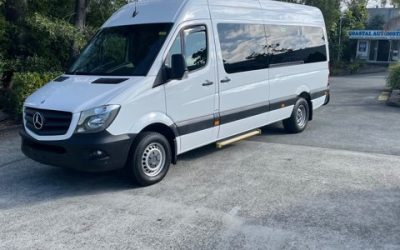 White Mercedes Benz Sprinter Van 416 Low kilometers